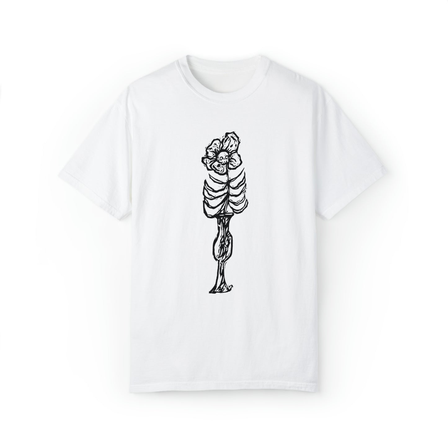 Creepy Flower Skull Halloween T-Shirt - Comfort Colors T-Shirt for Spooky Season and Goblincore Aesthetic